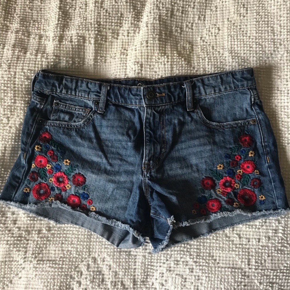 Embroidered floral shorts